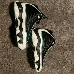 Jordan Pro Strong